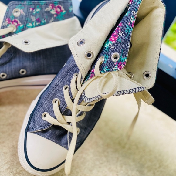 Converse Shoes - Converse High Tops